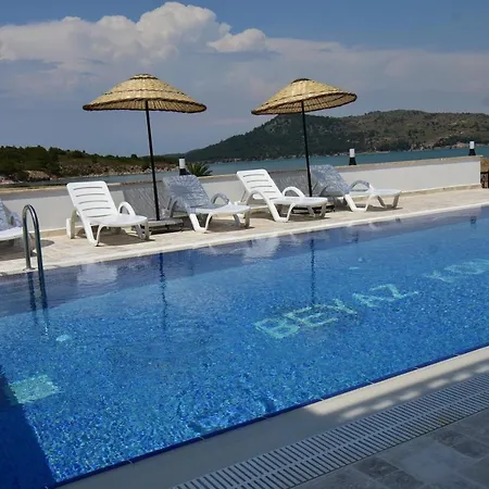 Beyaz Konak ホテル Ayvalı