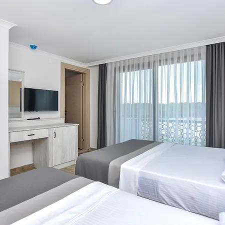 ホテル Beyaz Konak 3*